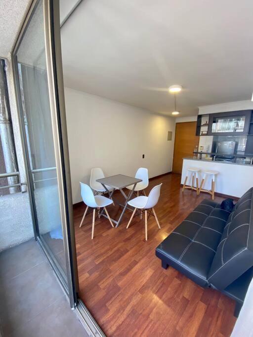 Excelente Ubicacion Y Comodo Depto En El Centro Santiago Ngoại thất bức ảnh